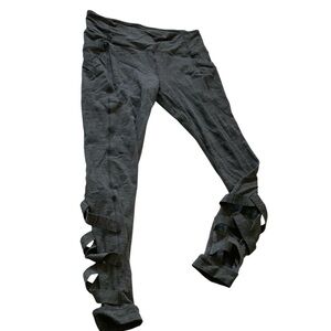 Large Athleta Cutout Chaturanga Leggings Gray Heather Pockets High Rise 457430